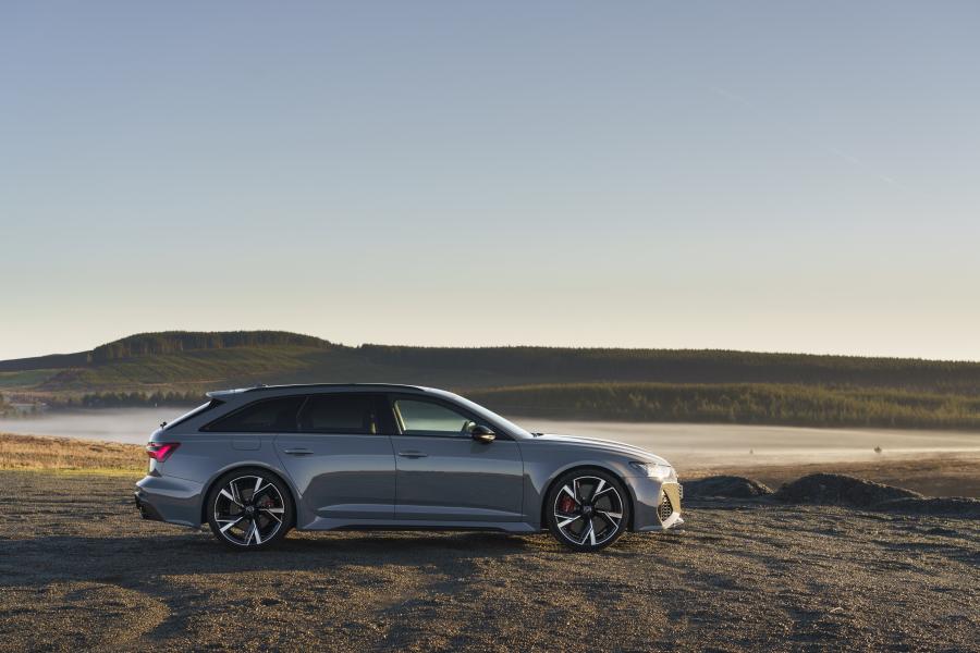  Audi RS6 Avant (C8) 2020 года  (UK) (фото 15 из 150)